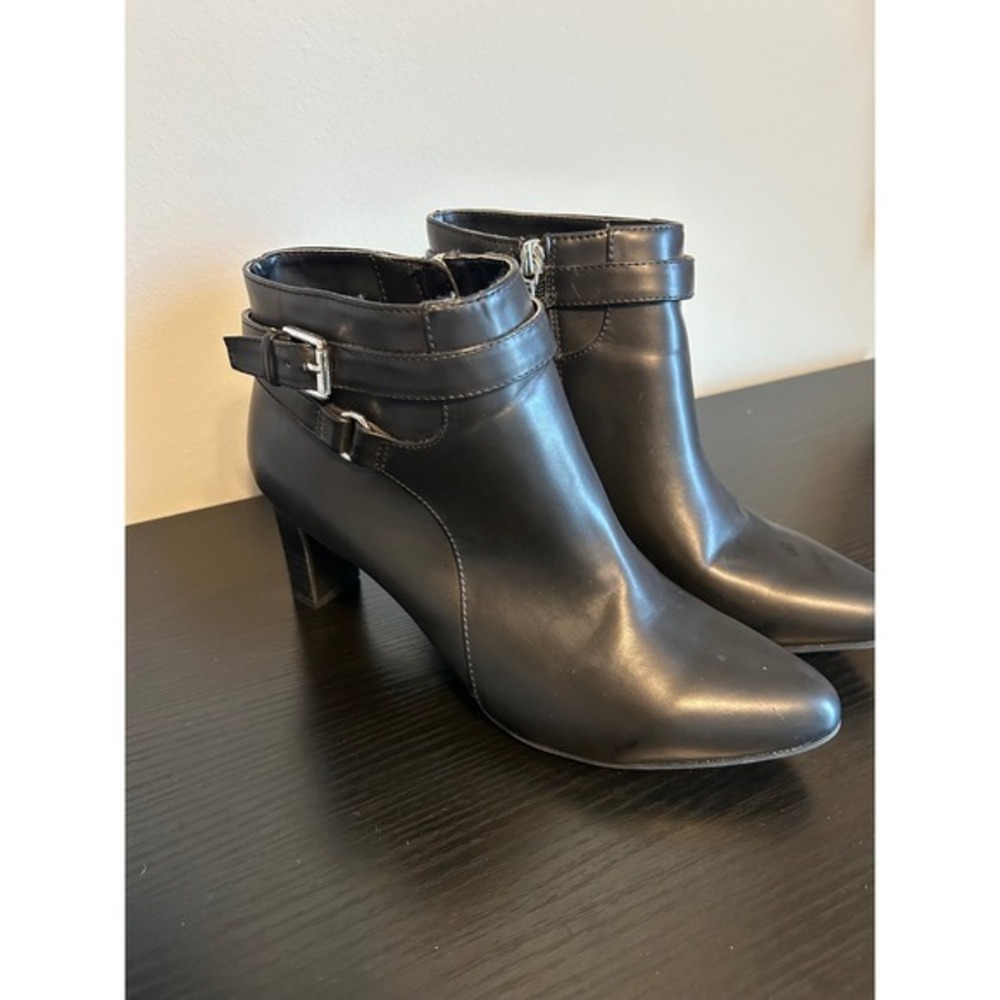 Chaps‎ Womens Black Heeled Ankle Boots Buckle Zip Pointed Toe Size 8.5B - Picture 2 of 8